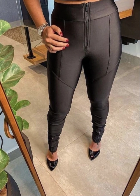 Calça Prada Débora