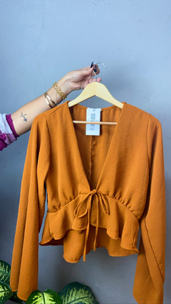 Blusa Mangas Flare Sofia - loja online