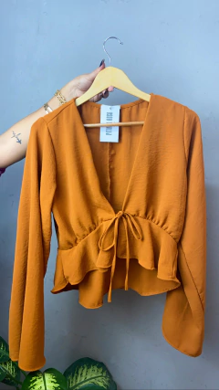 Blusa Mangas Flare Sofia - loja online