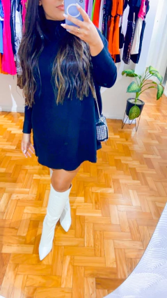 Poncho Ivy na internet