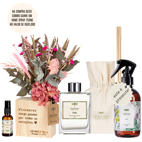 Combo Vaso Poético C/ Flor Secas Florescer (Rosa) e Aromatizante Spray P/ Flores Secas 30ml, Difusor de Ambientes 200ml e Home Spray 250ml - Poesia - comprar online