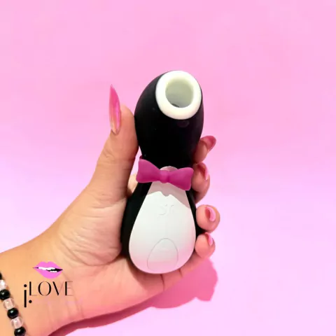 VIBRADOR SARISFYER PINGUIM 10 MODOS DE PULSAÇÃO