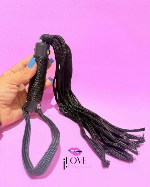 CHICOTE CORDAS - PRETO