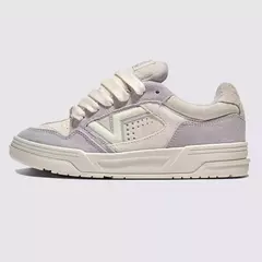 TÊNIS VANS UPLAND NEUTRALS LUNAR ROCK na internet