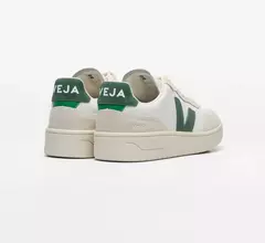 V-90 LEATHER WHITE CYPRUS na internet