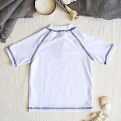 Remera Blanca con protección UV 50+ - comprar online