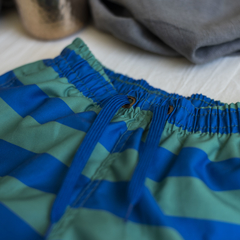 Short Rayado Verde Oscuro en internet