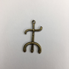 RDOPPBG007 - Pingente Tridente Pomba Gira Ouro Velho Grande (Varejo e Atacado)