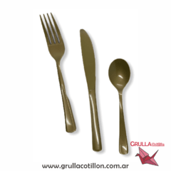 CUCHARAS PREMIUM DORADAS x10 en internet
