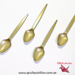 CUCHARA DESCARTABLE DORADO x50