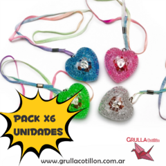 PACK COLGANTE CORAZON LUMINOSO x6