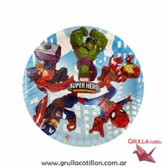 PLATOS AVENGER SUPER HEROES x8
