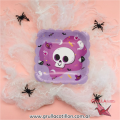 PLATO HALLOWEEN LILA CUADRADO x8 en internet