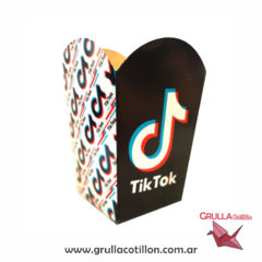 POCHOCLERA TIK TOK