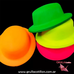 PACK GORRO BOMBIN PLASTICO FLUO x25 - comprar online