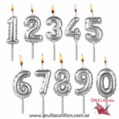VELA NUMERO PLATEADA SIMIL GLOBO (Elegir numero)