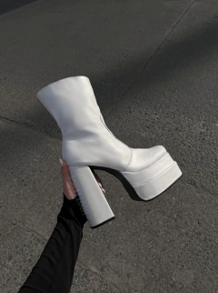 Vainilla Boots