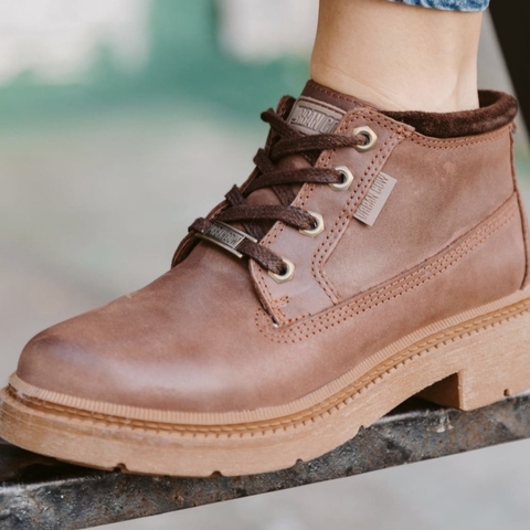 Borcego Wallace Tierra - comprar online