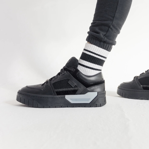 Zapatilla Lexa Total Black - comprar online