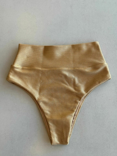 CALCINHA HOTPANTS NORMAL - DOURADO - comprar online