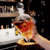 Decanter Diamante Whisky com Suporte de Madeira