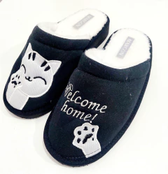 Combo comfy Star+ Gatito piel clasicas en internet