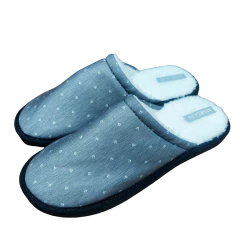 Pantufla Style gris Corderito en internet