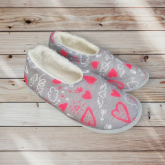 Hornerito corazon gris