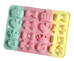 Molde de Silicona Chocolates / Bombones x 12 (Corona, Moño, Corazon)
