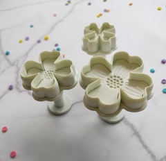 Cortantes con Expulsor Flor 4 petalos x 3 unidades
