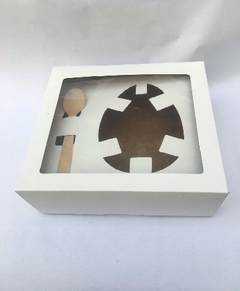 Caja Blanca Medio Huevo de Pascua 20x10