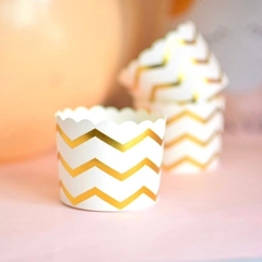 Pirotines Premium Blanco Chevron Dorado x 10 unidades