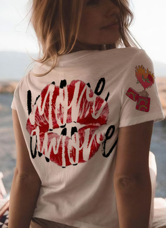 Remera More amore en internet