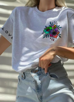 Remera Trust that peace will grow once more (spun)