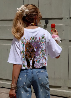 Remera Wild soul and good luck - comprar online