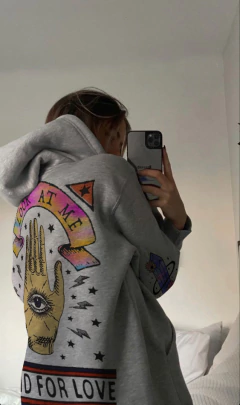 Canguro Blind for love en internet