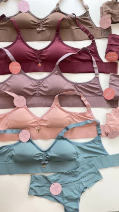 CONJUNTO CONFORTO BOJO REMOVIVEL