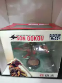 FIGURA GOKU - DRAGON BALL Z - comprar online