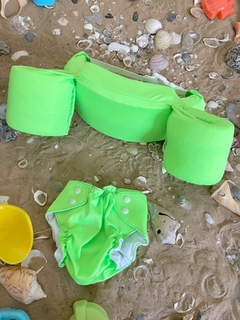 Flotador Verde Neon Liso en internet