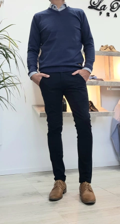 Sweater Jano escote V aero - comprar online