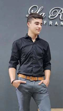 Camisa negra (1107) con elastano