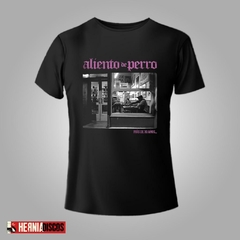 Remera Aliento de Perro “Más de 30 años” - comprar online