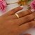 Anel com pedrinha banhado em ouro 18k