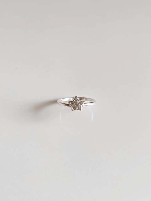 Anel estrela zircônia