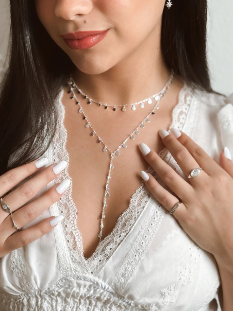 Colar gravatinha medalhas - comprar online