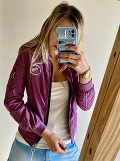 CAMPERA ESLOVENIA REVERSIBLE IMPORTADA VIOLETA CON NEGRO - miramelindo