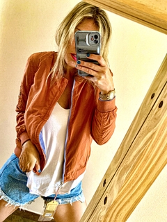 CAMPERA ESLOVENIA REVERSIBLE IMPORTADA LAVANDA CON TERRACOTA - comprar online