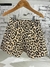 Short-pollera de gabardina animal print - comprar online