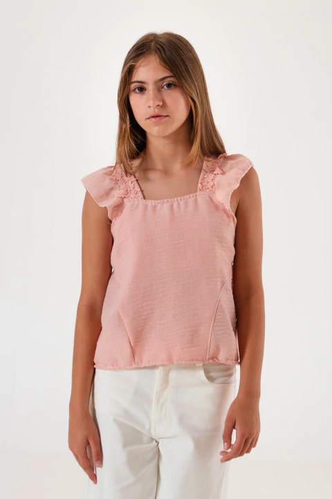 Blusa con puntilla CARTER - comprar online