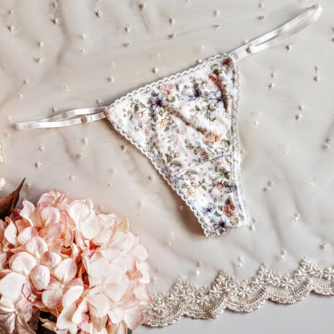 REGULABLE ISIS FLORCITAS AZULES - comprar online